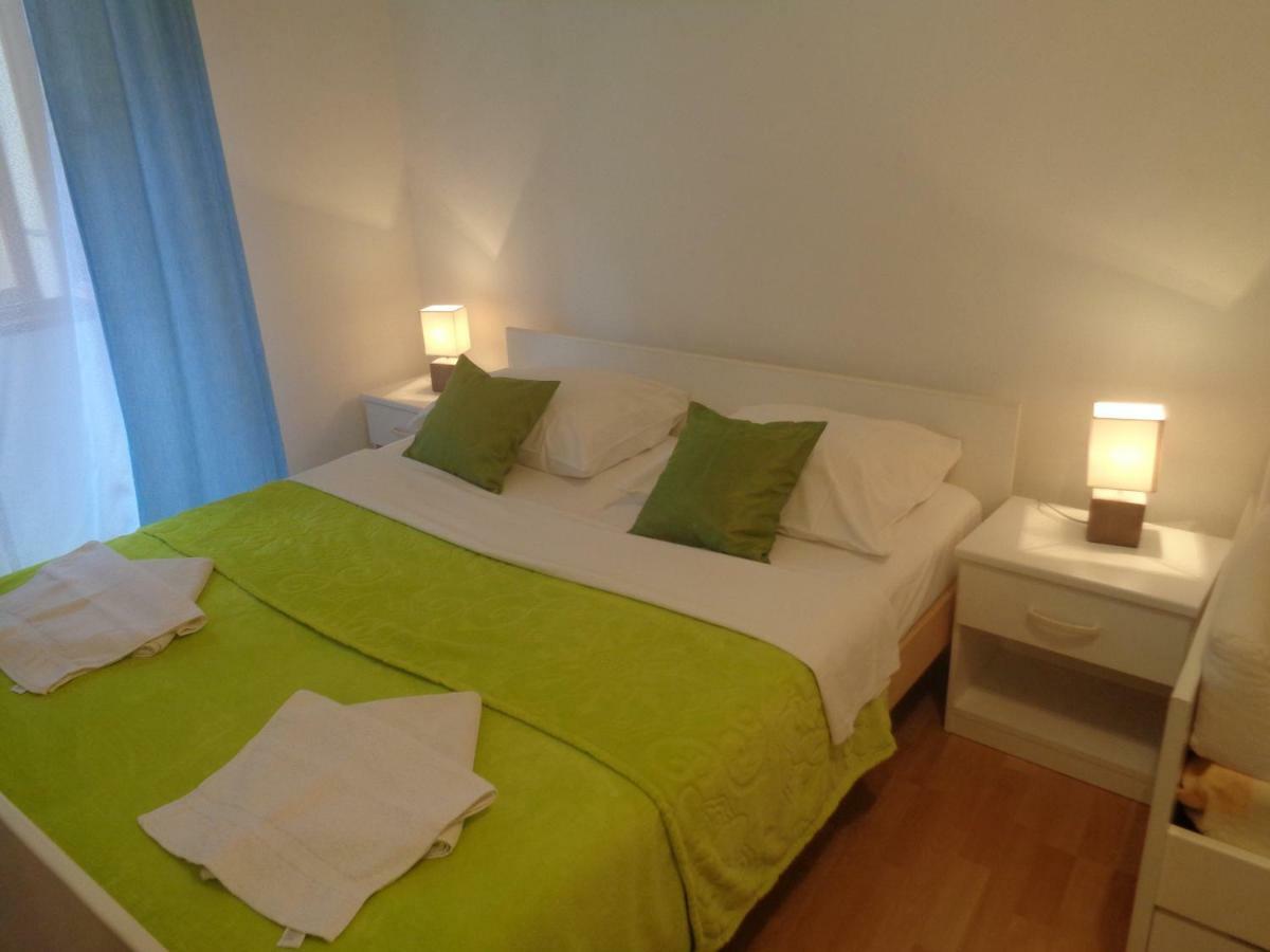 Cozy Studio-Apartment Gordana In Rovinj City Center Bagian luar foto